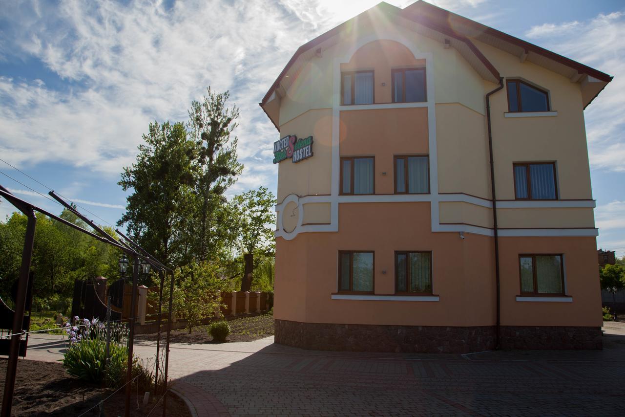Alekselena Hotel Malekhuv Екстериор снимка