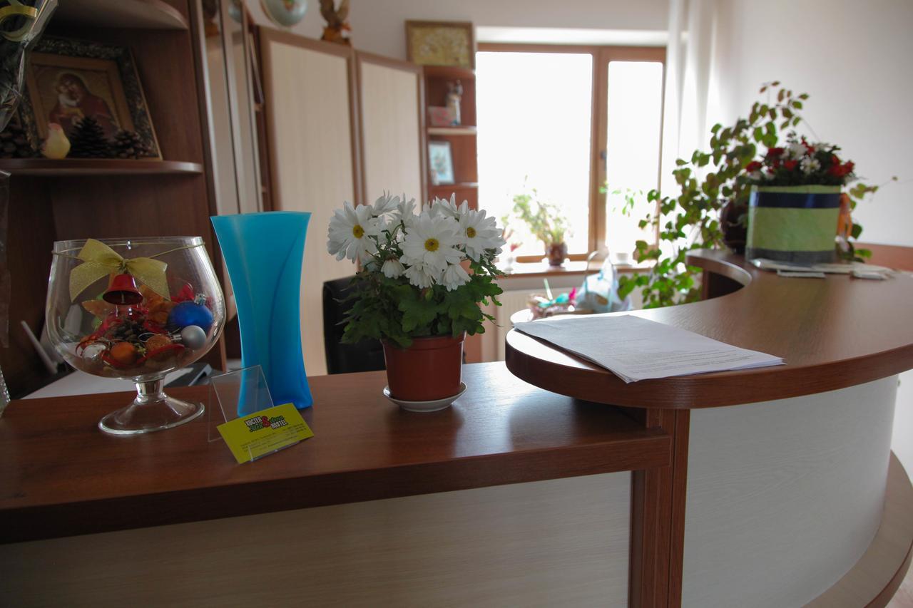 Alekselena Hotel Malekhuv Екстериор снимка